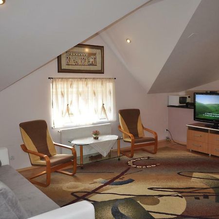 Casa Diu Appartement Avrig Buitenkant foto